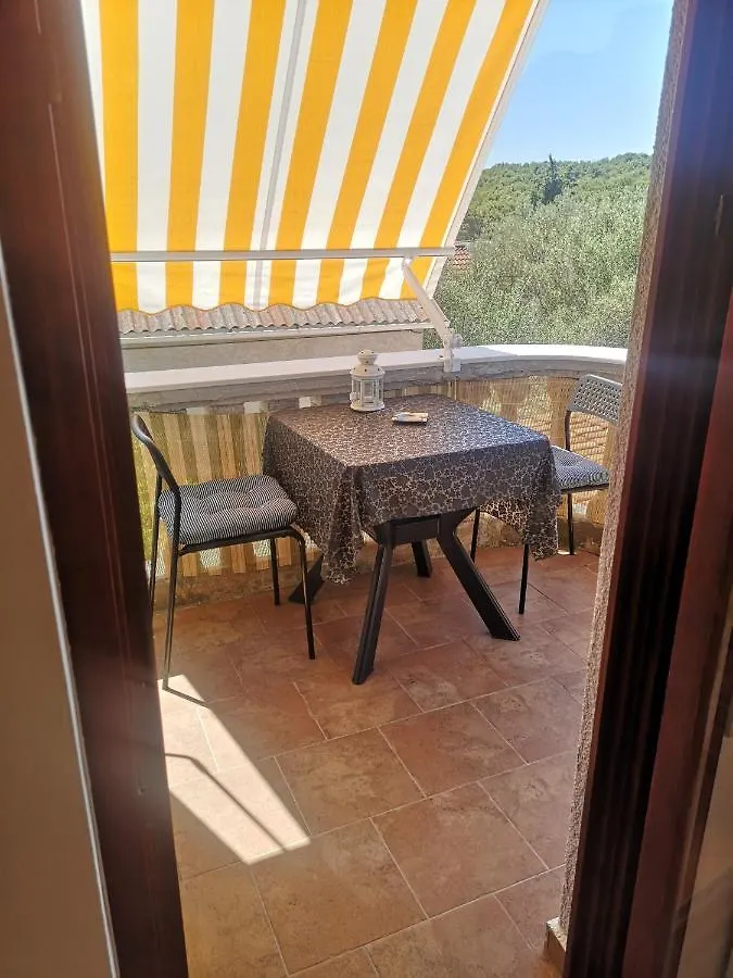 Apartmani Pilon Ždrelac 0*,  Kroatië