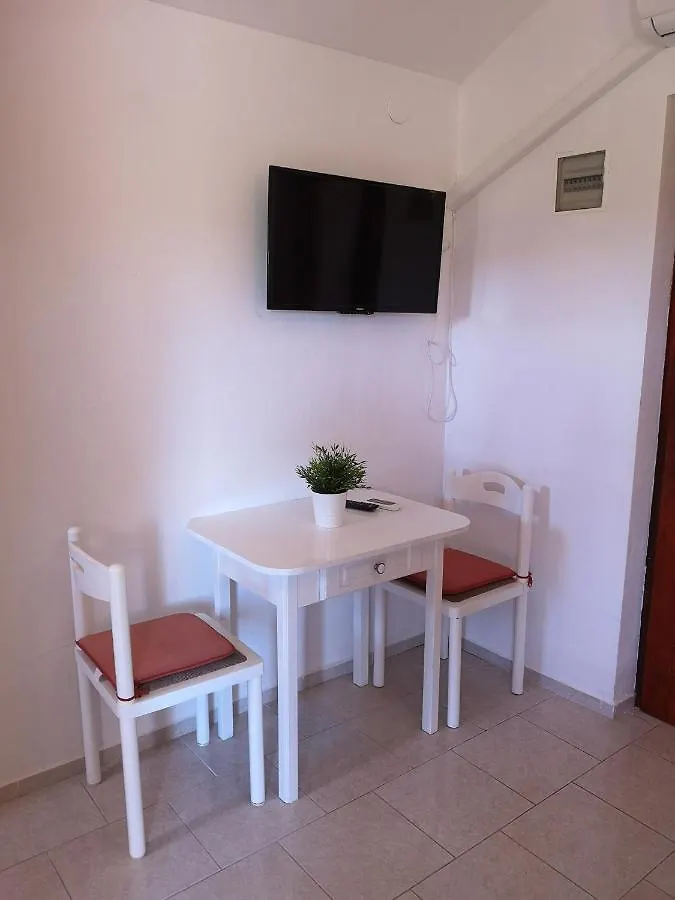 Apartmani Pilon Ždrelac 0*,  Kroatië
